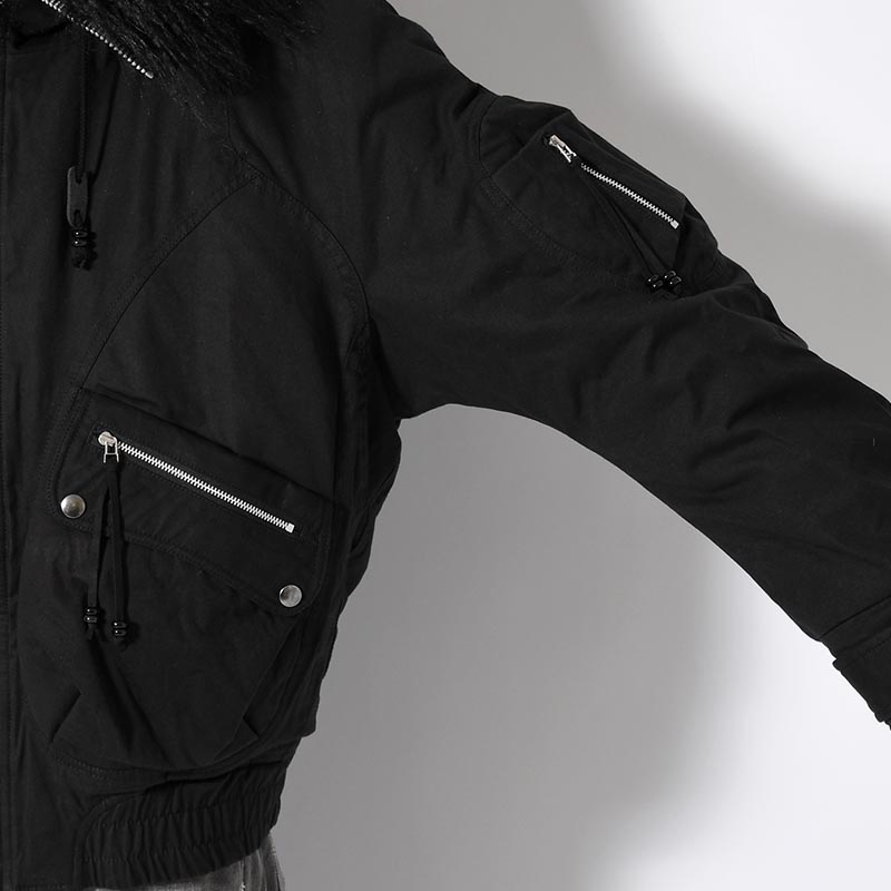 PADDED HOODED BOMBER JACKET -BLACK-