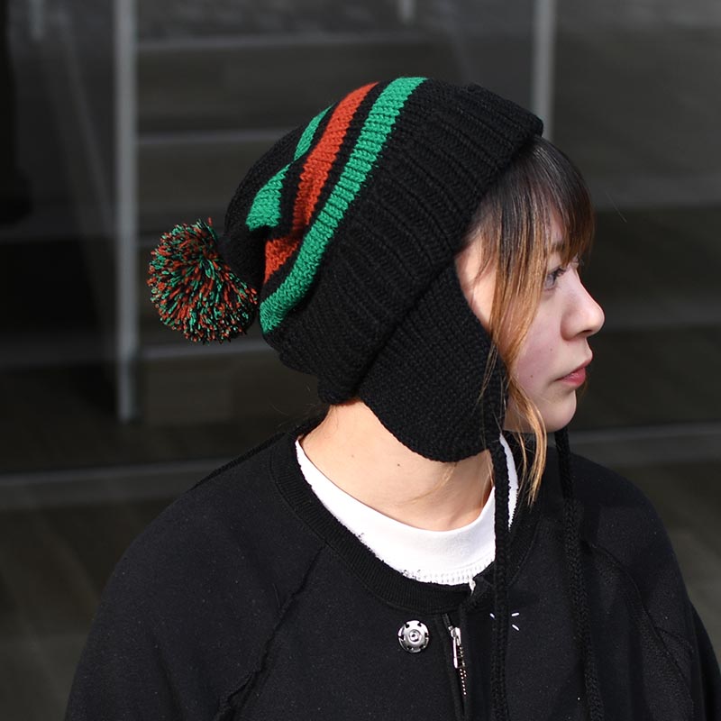 PONPON EAR KNIT CAP -BLACK-