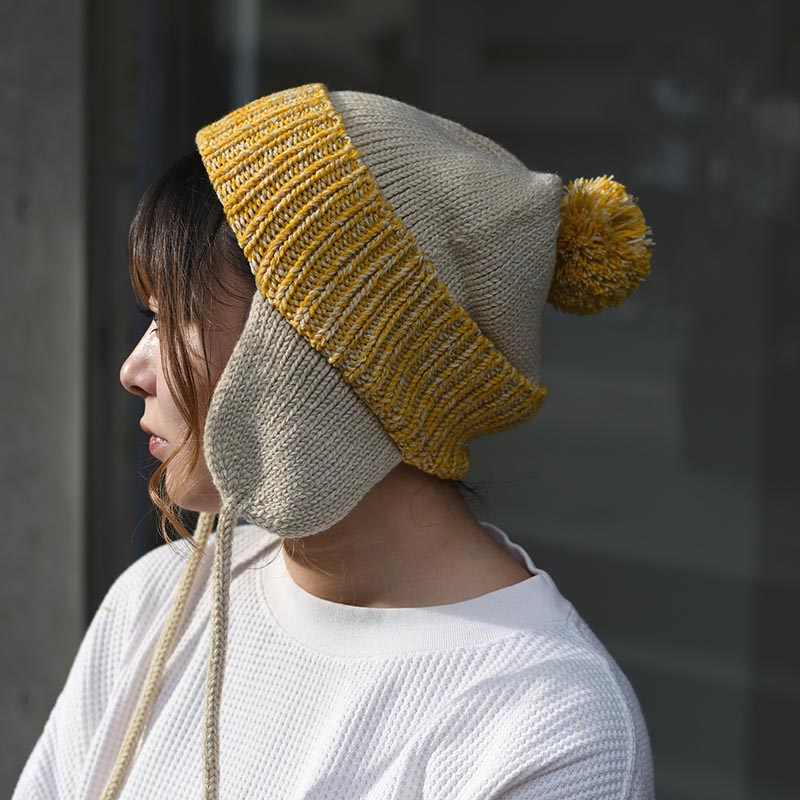 PONPON EAR KNIT CAP -IVORY-