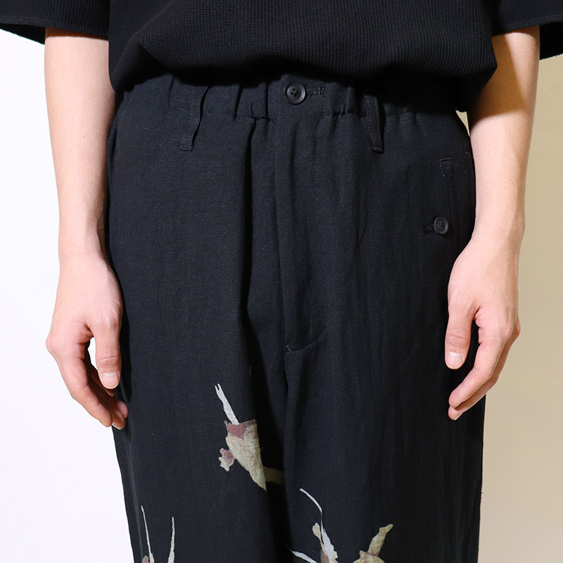 ANGEL PRINT PANTS -BLACK- | IN ONLINE STORE