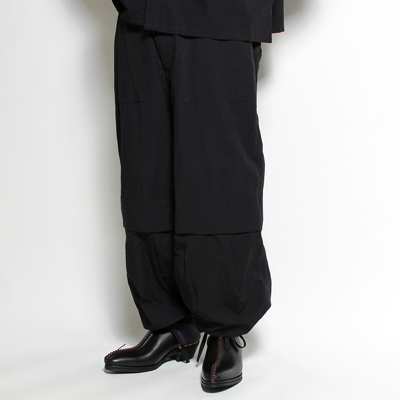 UTILITY KNEES CARGO PANTS -BLACK-