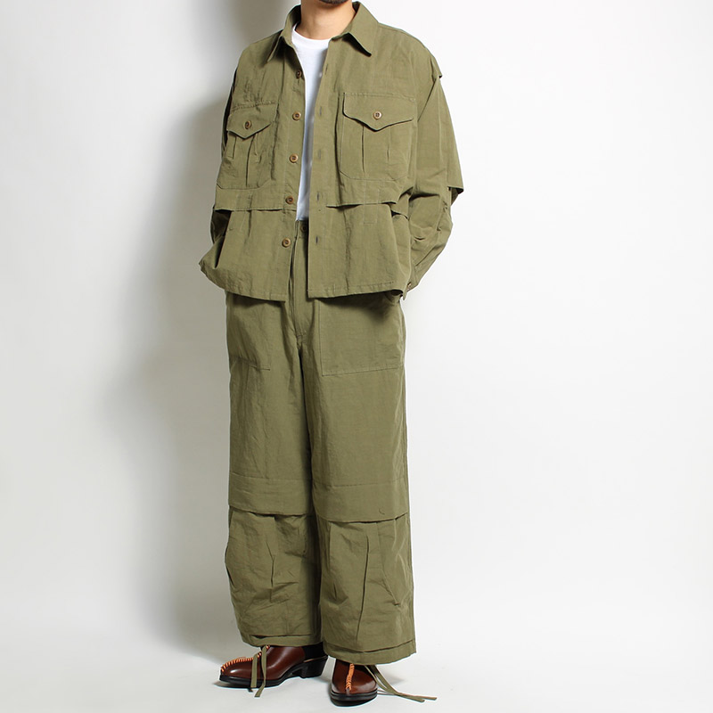 UTILITY KNEES CARGO PANTS -OLIVE-