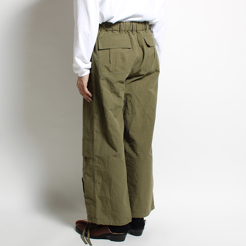 UTILITY KNEES CARGO PANTS -OLIVE-