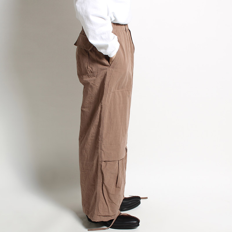 UTILITY KNEES CARGO PANTS -LIGHT BROWN-