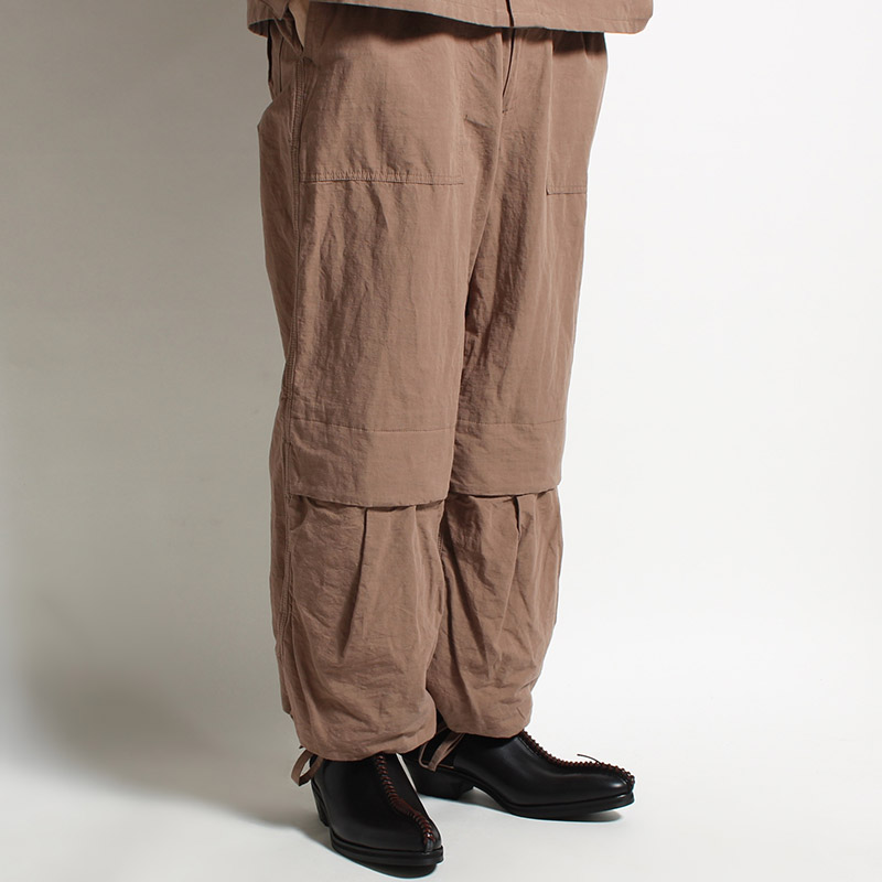 UTILITY KNEES CARGO PANTS -LIGHT BROWN-