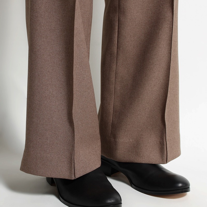 SEMI FLARE SILHOUETTE SLACKS -LIGHT BROWN-