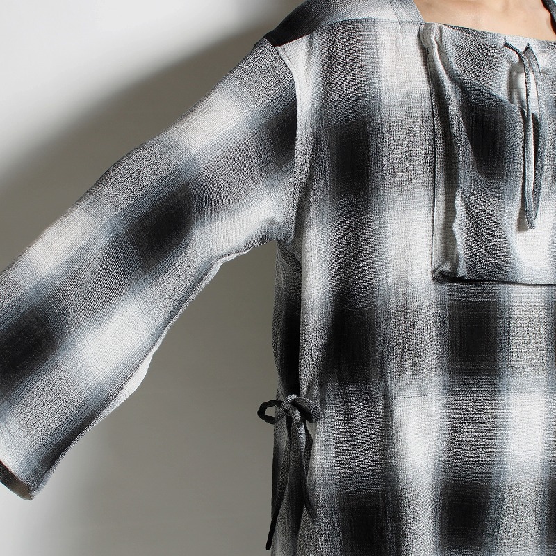 DP SQUARE NECK HARVEST SMOCK -WHITE × BLACK CHECK-