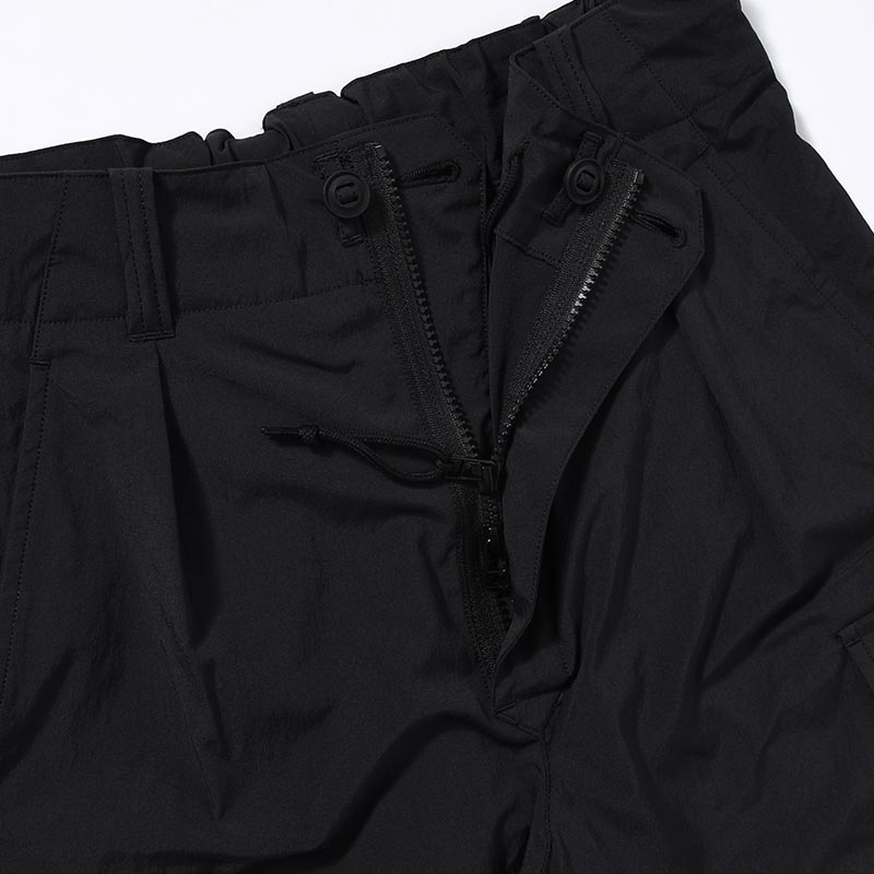 CARGO PANTS -BLACK-