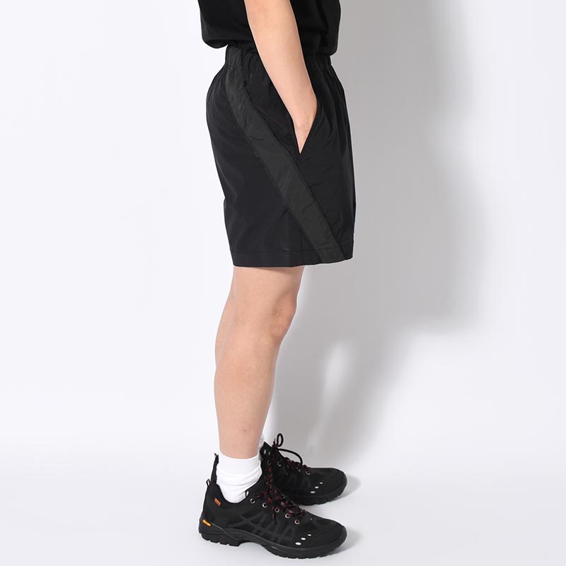 TRACK SHORT PANTS -BLACK-