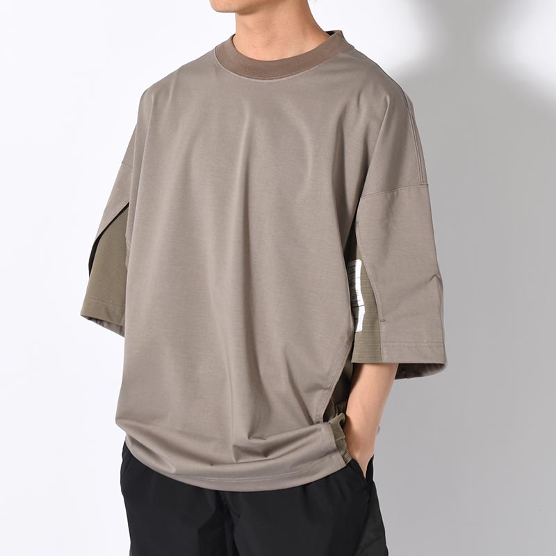 CREW NECK HALF SLEEVE TEE -BEIGE-