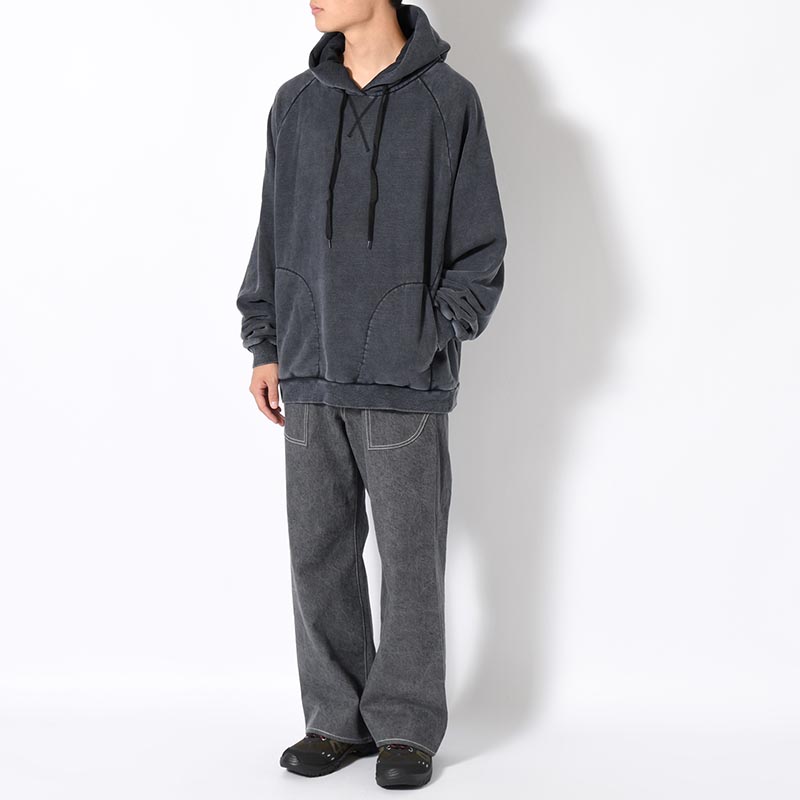 RESEARCHED HOODED PULLOVER C/P FLEECE -BLACK-