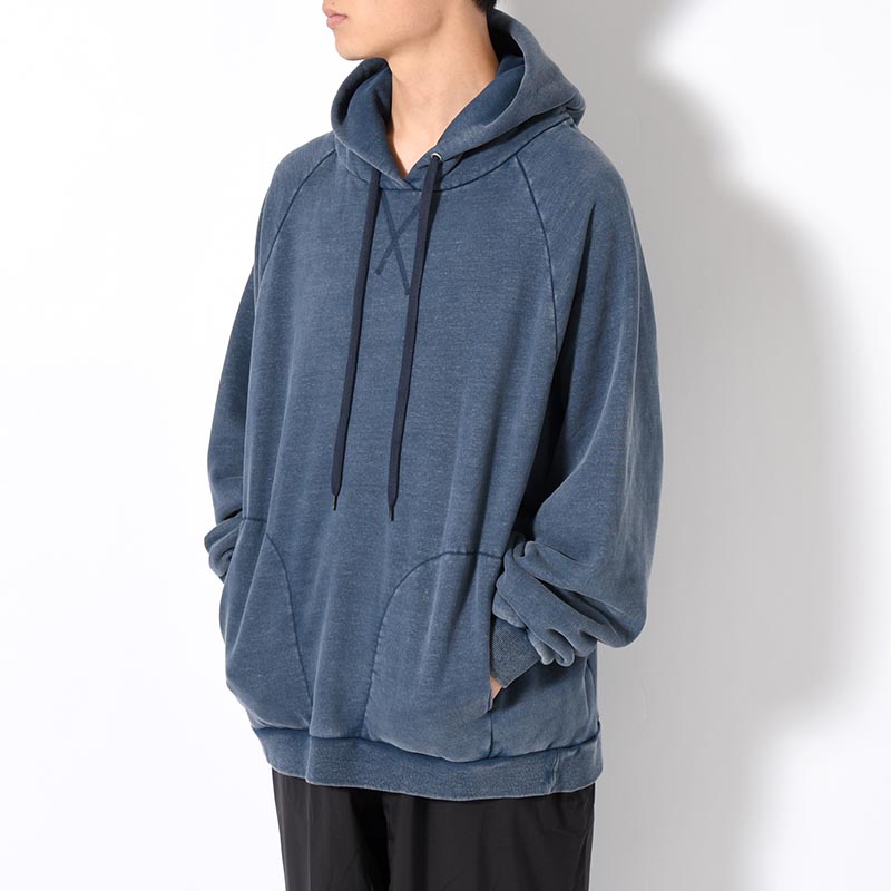 RESEARCHED HOODED PULLOVER C/P FLEECE -BLUE-