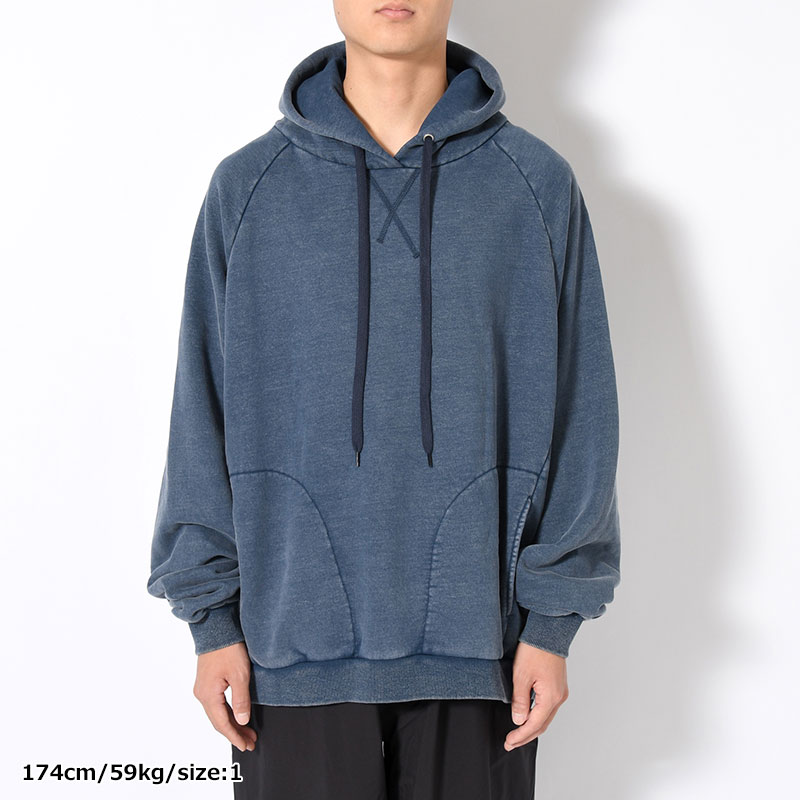 RESEARCHED HOODED PULLOVER C/P FLEECE -BLUE-