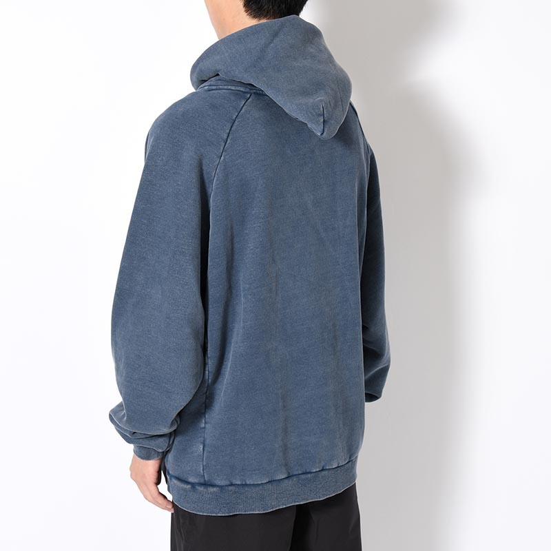 RESEARCHED HOODED PULLOVER C/P FLEECE -BLUE-