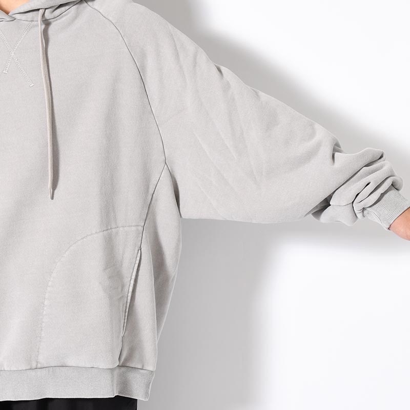 RESEARCHED HOODED PULLOVER C/P FLEECE -GRAY-