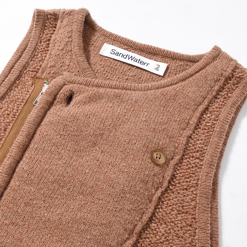 RESEARCHED KNIT VEST LAMBS WOOL YARN -BROWN-