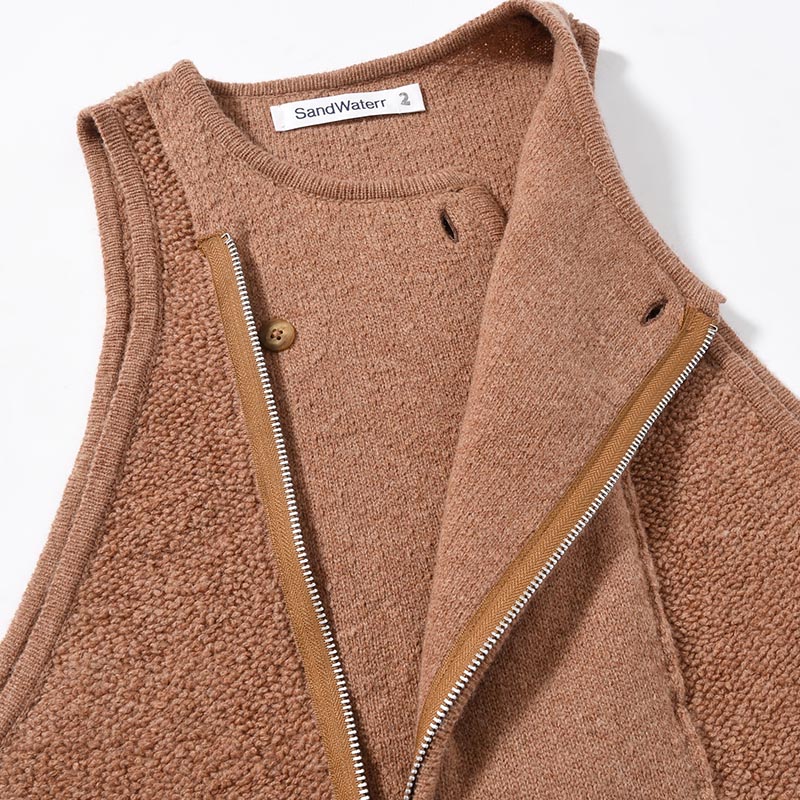 RESEARCHED KNIT VEST LAMBS WOOL YARN -BROWN-