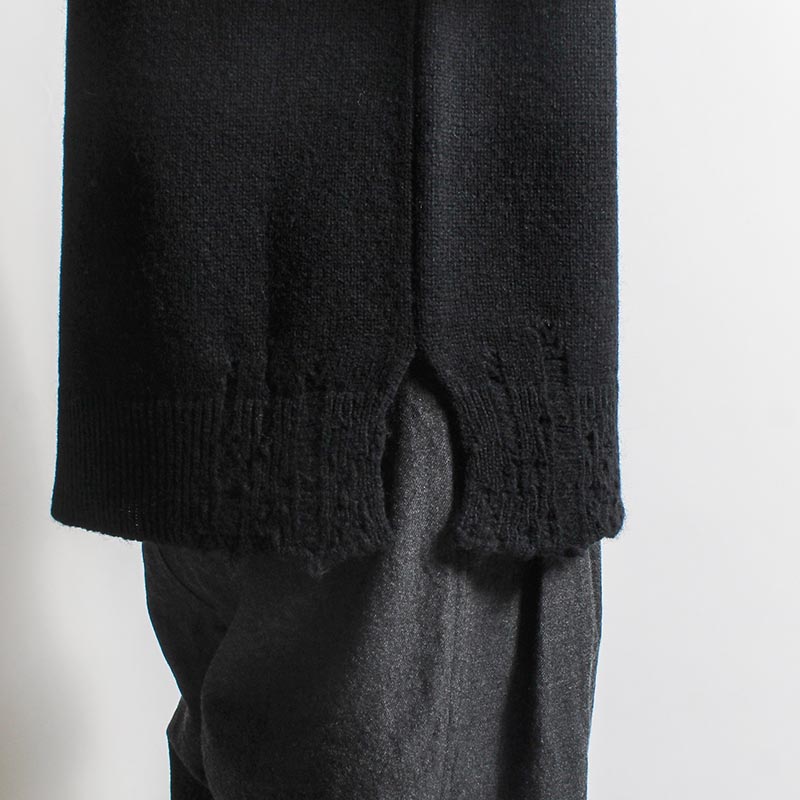 CHUNKY CREW KNIT -BLACK-