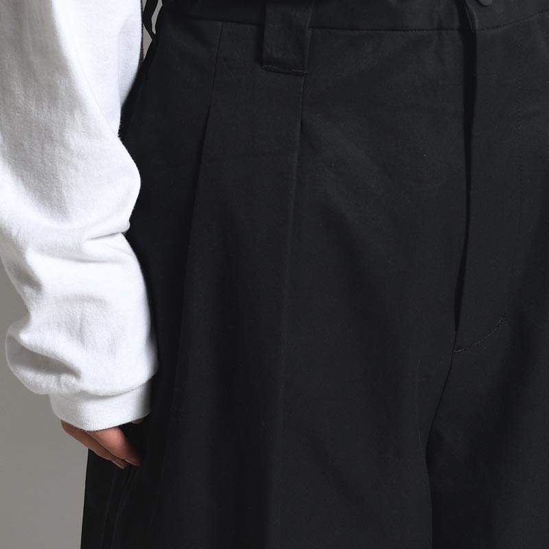 KNEE WIDE PANTS FINX COTTON -BLACK-