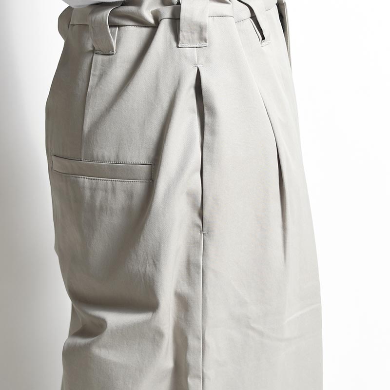 KNEE WIDE PANTS FINX COTTON -CHALK-