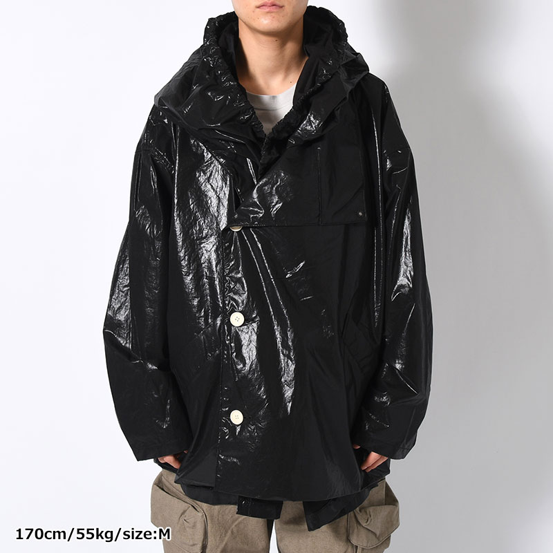 LAYERED PARACHUTE JACKET -BLACK-