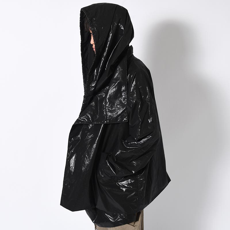 LAYERED PARACHUTE JACKET -BLACK-