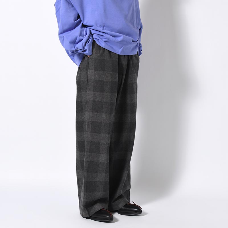 BLOCK CHECK WIDE PANTS -DARK GRAY-