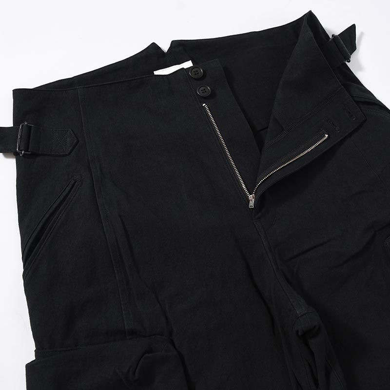 STEREOSCOPIC POCKET PANTS -BLACK-