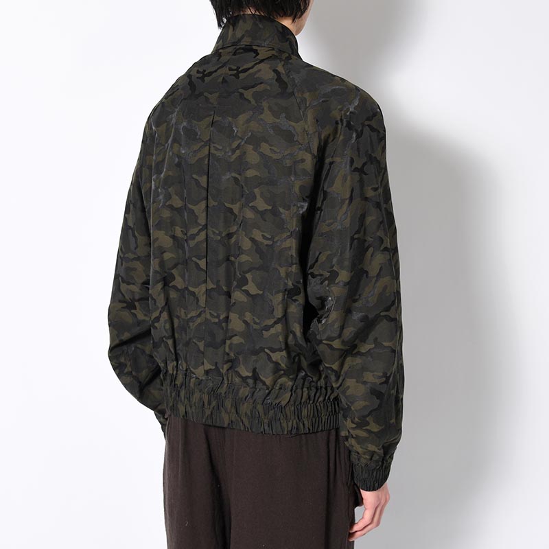 OVER SLEEVE CAMOUFLAGE JACKET -OLIVE-