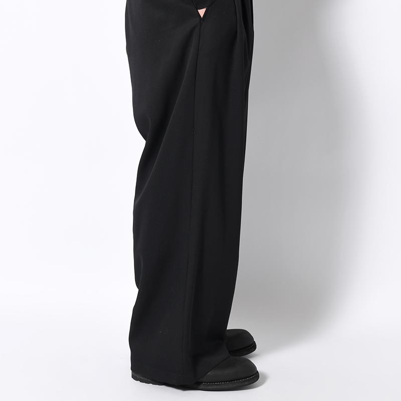 2TUCK WIDE EASY PANTS -BLACK-