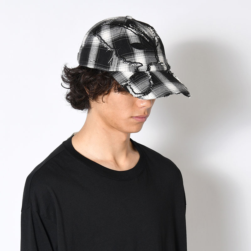 CHECK ALIEN BUTTERFLY KISS BASEBALL CAP -CHECK-