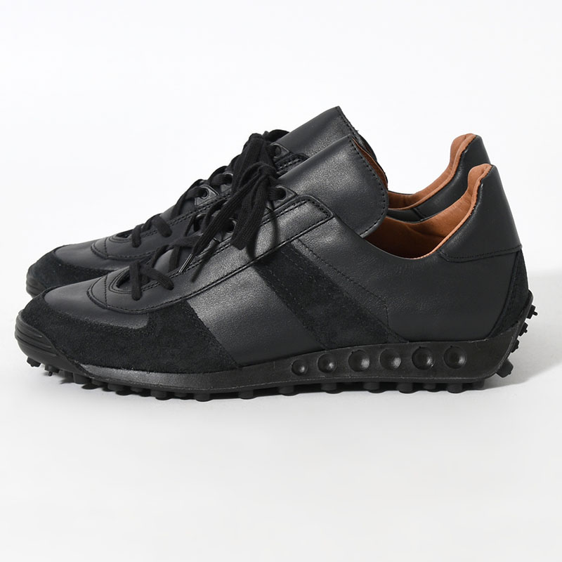 GERMAN MILITARY TRAINER -2.COLOR-