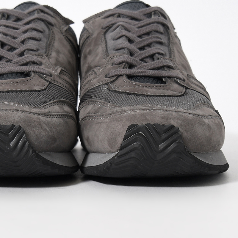 BRITISH MILITARY TRAINER -DARK GRAY NUBUCK/CHARCOAL-