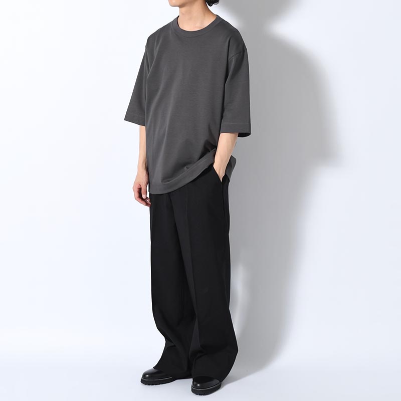 CREW NECK HALF SLEEVE T-SHIRT -3.COLOR-