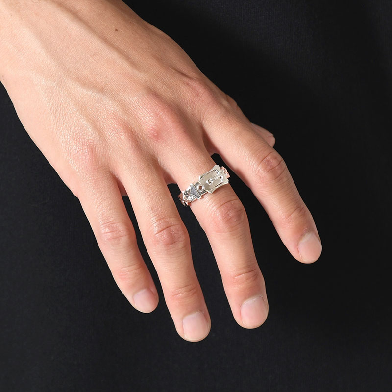 VICTORIAN BUCKLE RING -SILVER-