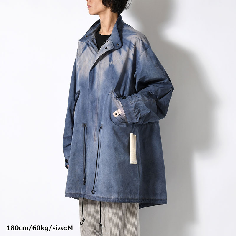 VESPA RIDER WITH TIE DYE -2.COLOR-