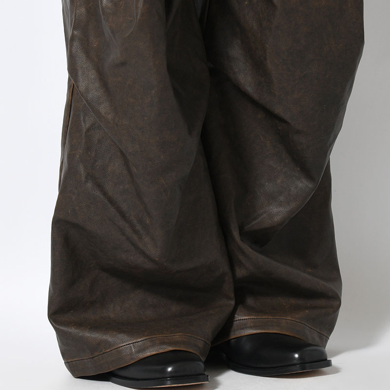 MOONED DELIVERY MAN -VINTAGE BLACK-