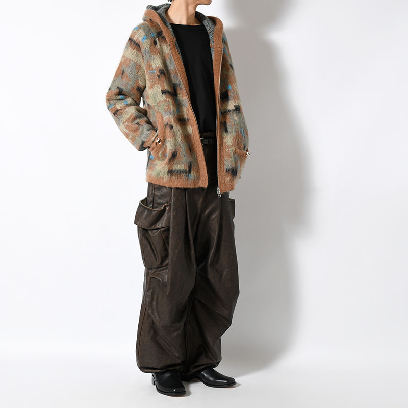 MOONED DELIVERY MAN -VINTAGE BLACK-