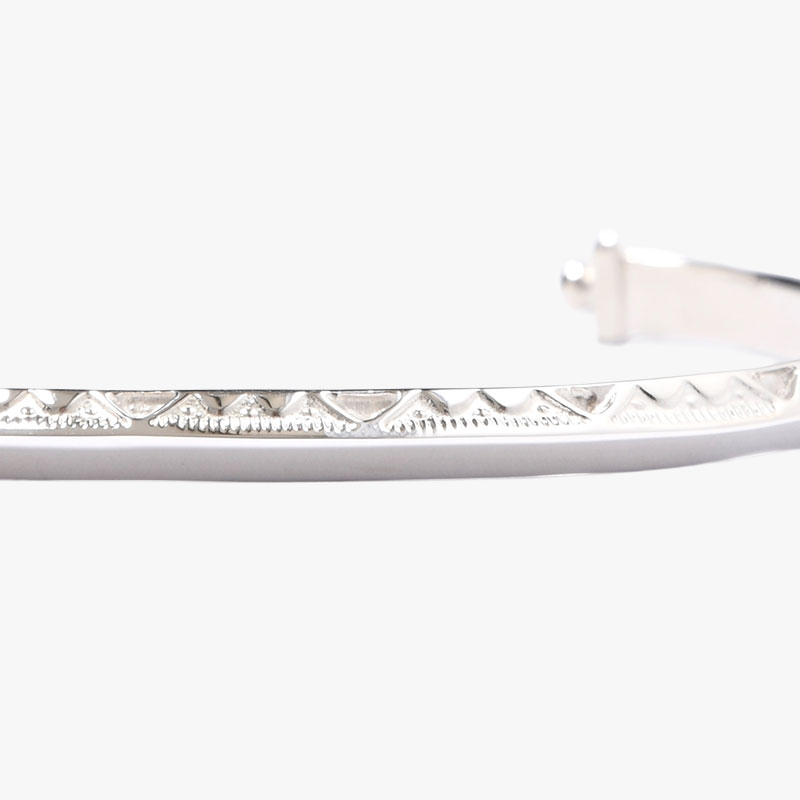 DOUBLE FACE ETHNOS BANGLE -SILVER-