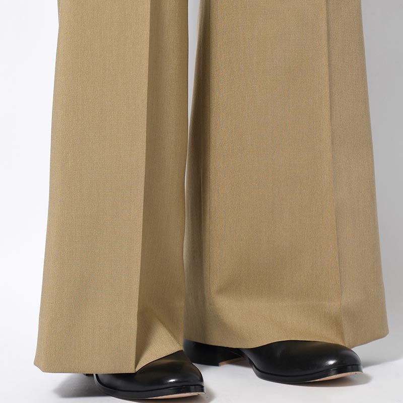 FLARE SILHOUETTE SLACKS -BEIGE-