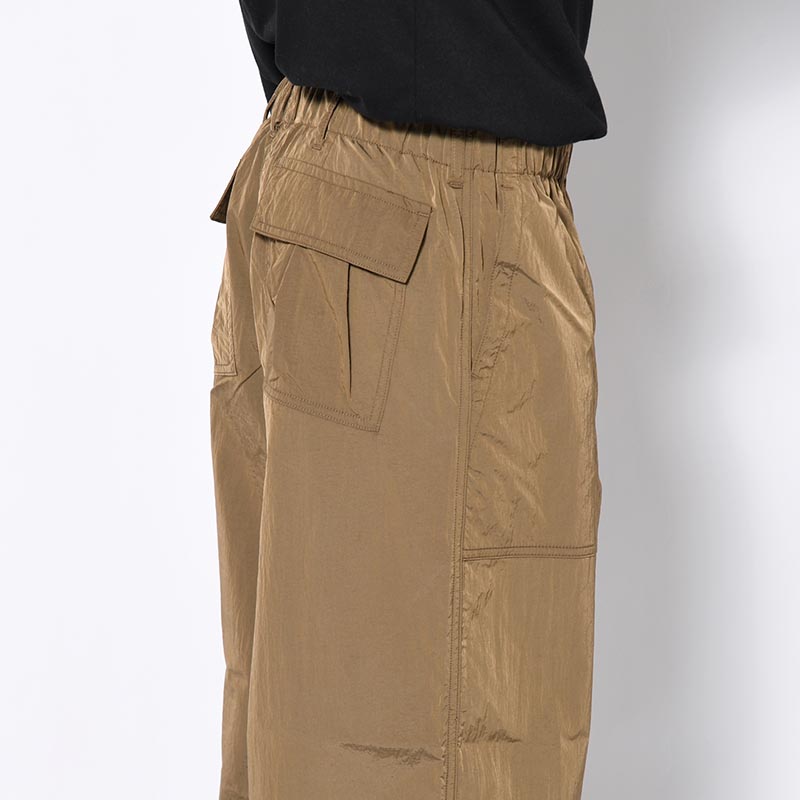 NYLON CARGO PANTS -OLIVE-