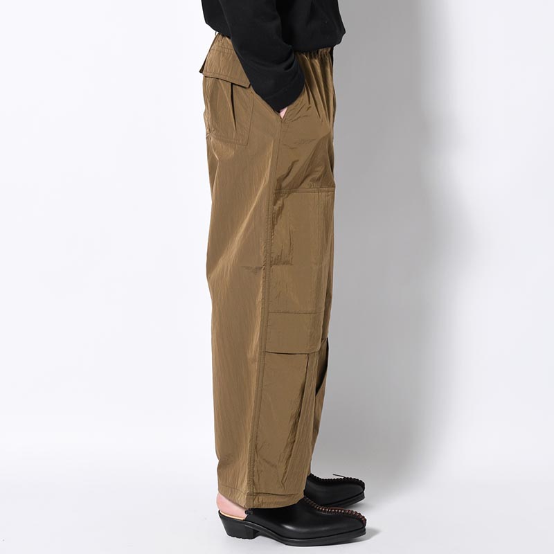 NYLON CARGO PANTS -OLIVE-