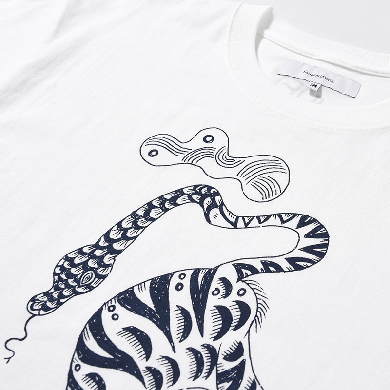 NUE! T-SHIRT -2.COLOR-