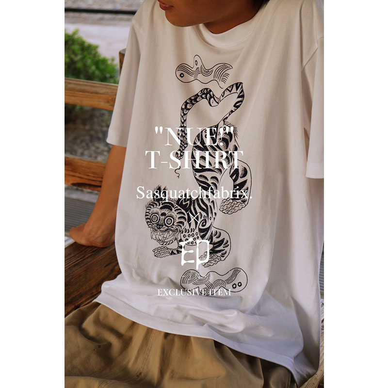NUE! T-SHIRT -2.COLOR-