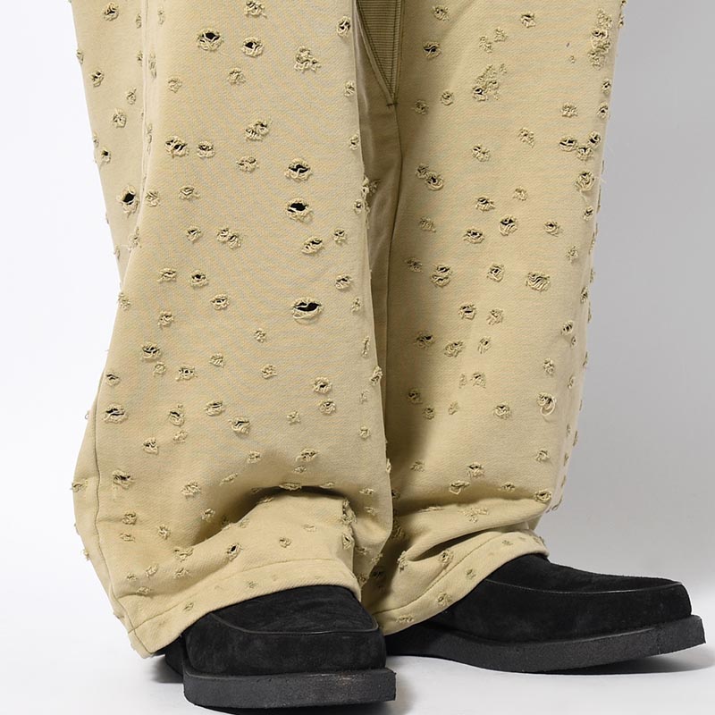 DAMAGED BAGGY SWEAT PANTS -KHAKI-