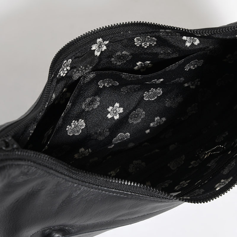WPM MOON SHOULDER -BLACK-