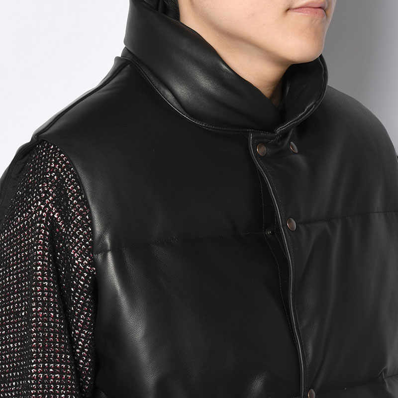 SHEEP LEATHER DOWN VEST -BLACK-