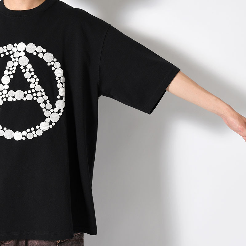 DOT EMBROIDERY TEE "A" -2.COLOR-