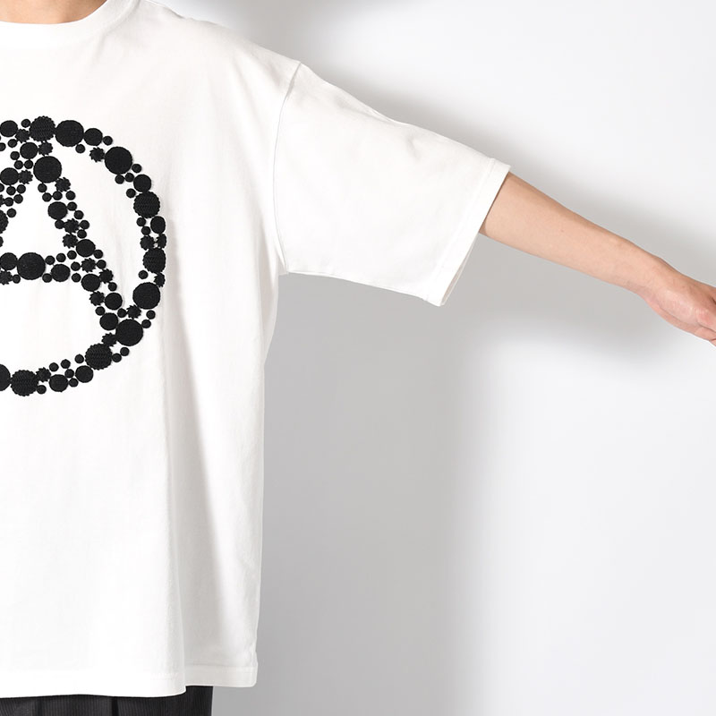 DOT EMBROIDERY TEE "A" -2.COLOR-