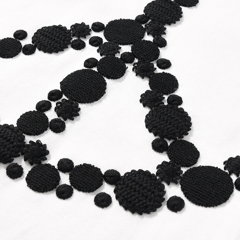 DOT EMBROIDERY TEE "PIECE" -2.COLOR-